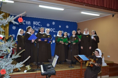 II Orszak Królewski w Dziemianach (koncert Sióstr Franciszkanek)