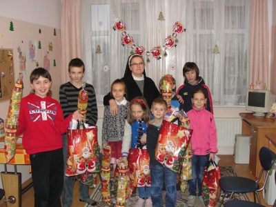 S. Rita z dziećmi ze świetlicy