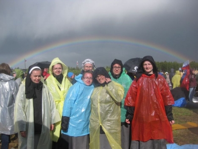 Siostry Franciszkanki na polach lednickich - Lednica 2012